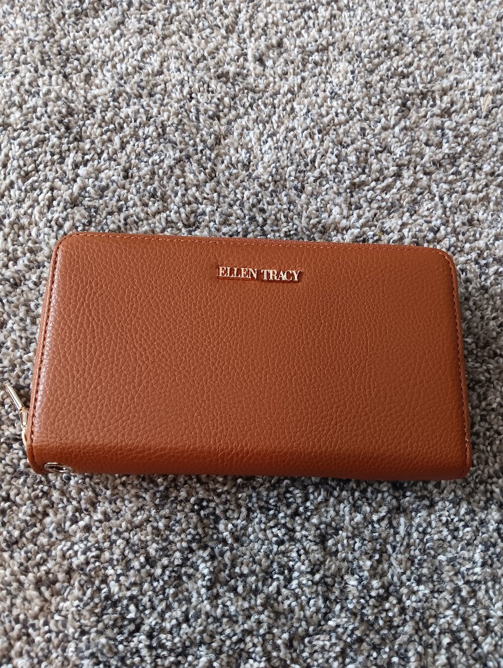 Ellen Tracy Brown Cognac Zip Around Continental Wallet